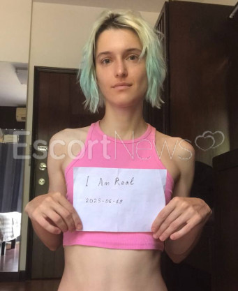 Photo escort girl Lea_Elfie: the best escort service