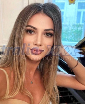 Photo escort girl Burcu: the best escort service