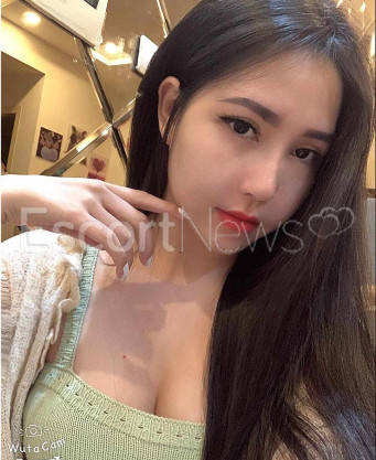 Photo escort girl linda: the best escort service