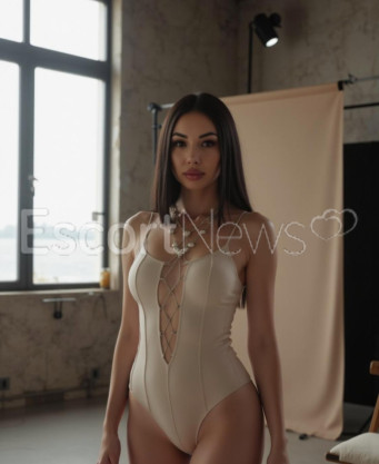 Photo escort girl Hellen: the best escort service