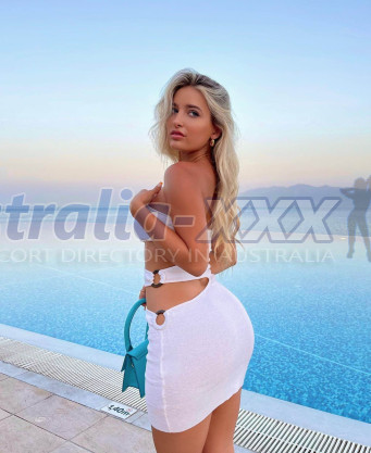 Photo escort girl Svetlana: the best escort service