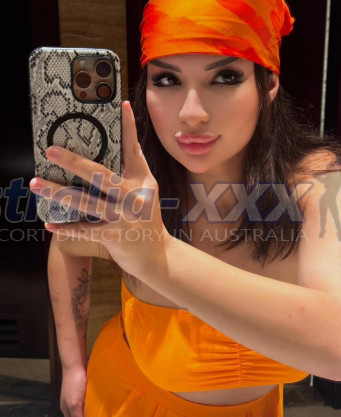 Photo escort girl Salifar : the best escort service