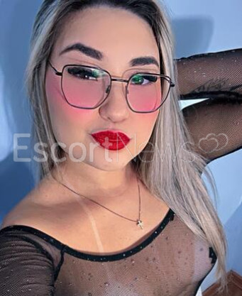 Photo escort girl Sophia: the best escort service