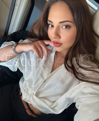 Photo escort girl Ginny: the best escort service