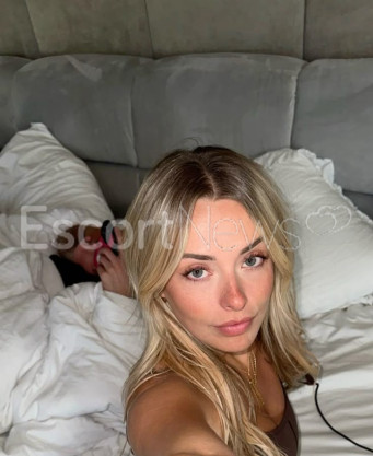 Photo escort girl Meva: the best escort service