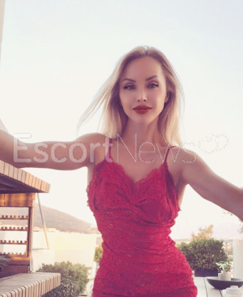 Photo escort girl Danae: the best escort service