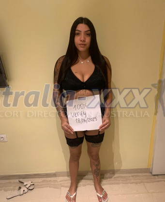 Photo escort girl MICHELLE SIDARI: the best escort service