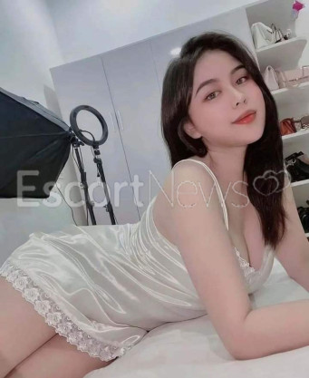 Photo escort girl Ratna : the best escort service