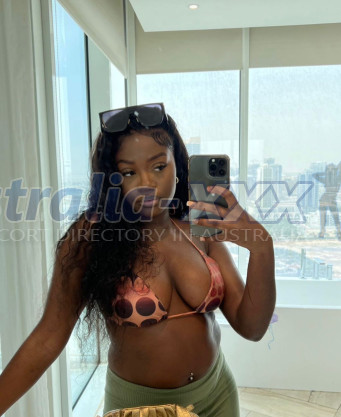 Photo escort girl Lizzy : the best escort service