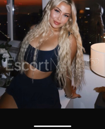 Photo escort girl Alya: the best escort service