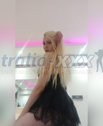 Photo escort girl Damla: the best escort service