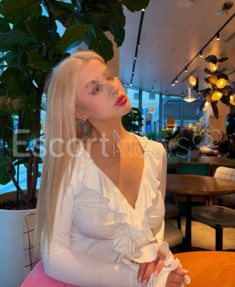 Photo escort girl Kaily: the best escort service