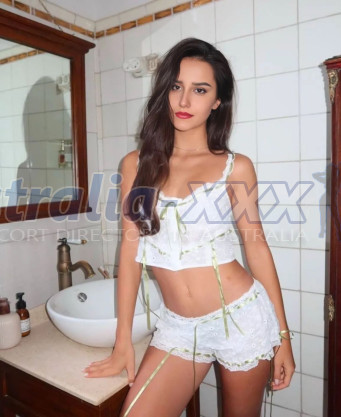 Photo escort girl Alya: the best escort service