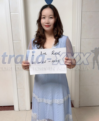 Photo escort girl Yusina: the best escort service