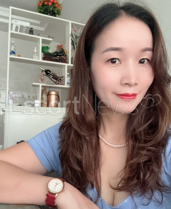 Photo escort girl Yusina: the best escort service