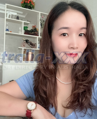 Photo escort girl Yusina: the best escort service