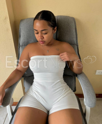 Photo escort girl Cardane : the best escort service