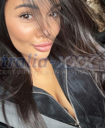 Photo escort girl JULIA: the best escort service