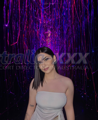 Photo escort girl Seren: the best escort service