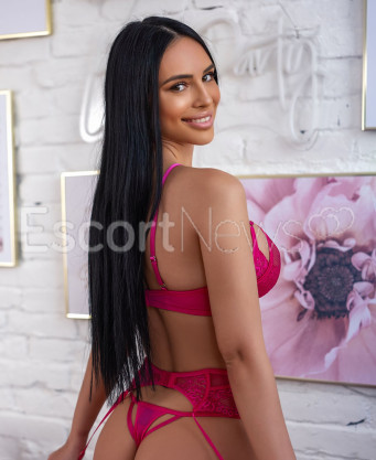 Photo escort girl Rose: the best escort service