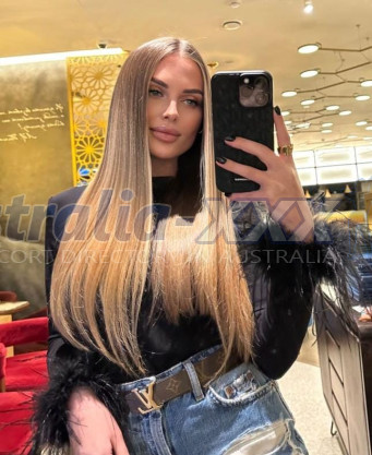 Photo escort girl DASHA: the best escort service