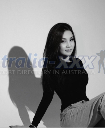Photo escort girl Alinaa: the best escort service