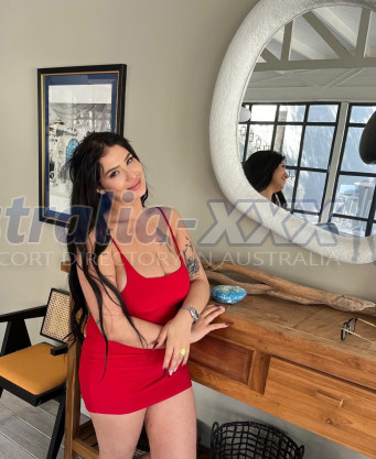 Photo escort girl Cansu: the best escort service