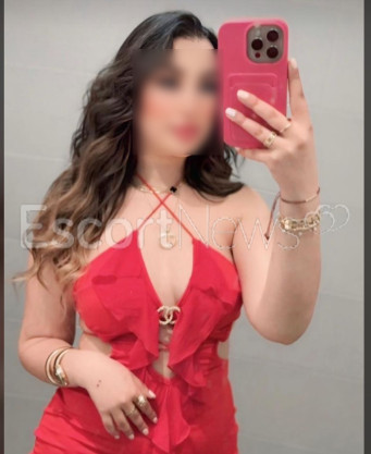 Photo escort girl HABIBA: the best escort service