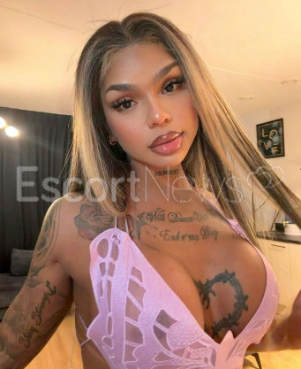 Photo escort girl Dahiana: the best escort service