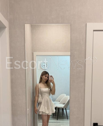 Photo escort girl Dina: the best escort service