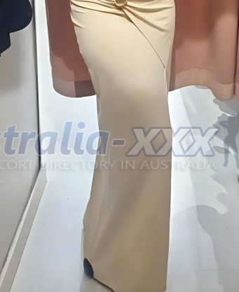 Photo escort girl Yris: the best escort service