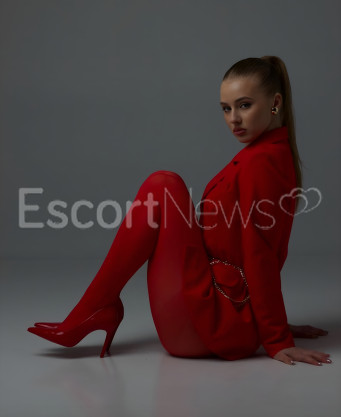 Photo escort girl Veronika: the best escort service
