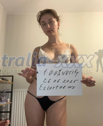 Photo escort girl Crystal: the best escort service