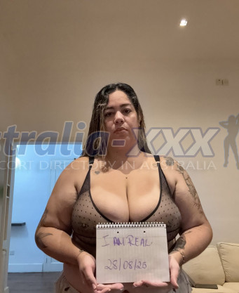 Photo escort girl Hanny: the best escort service
