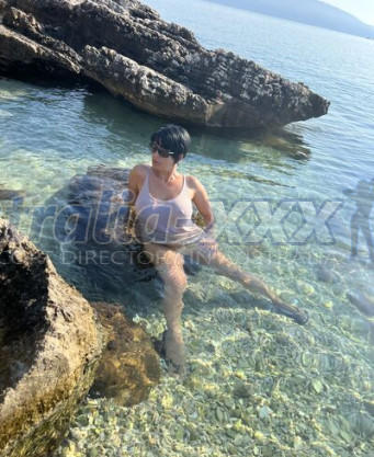 Photo escort girl Svetalna: the best escort service