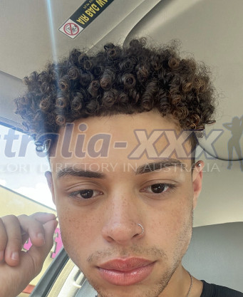 Photo escort girl Leo: the best escort service