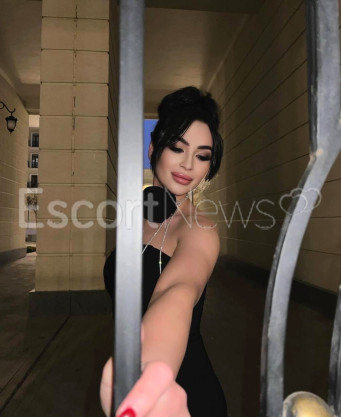 Photo escort girl Isma: the best escort service