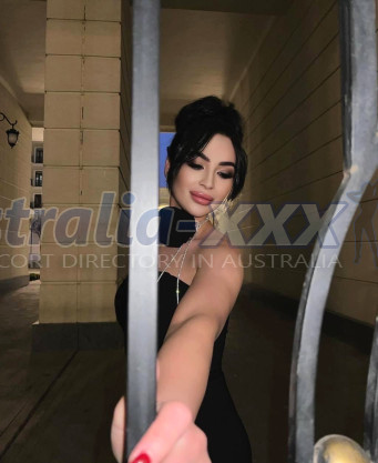 Photo escort girl Isma: the best escort service