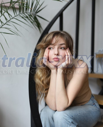 Photo escort girl GARDENIA: the best escort service