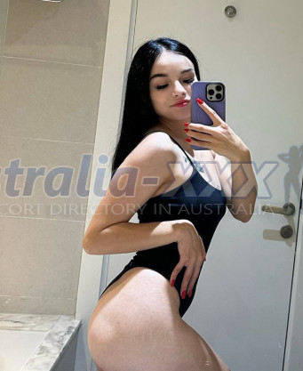 Photo escort girl Karina: the best escort service