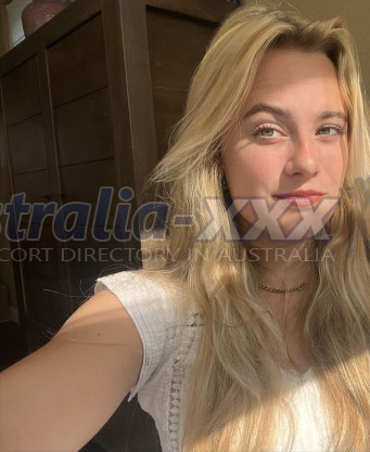 Photo escort girl Helena: the best escort service
