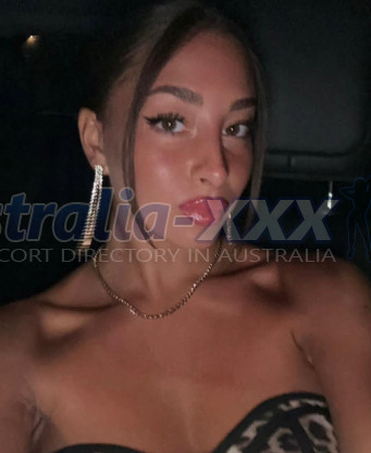 Photo escort girl Alona: the best escort service