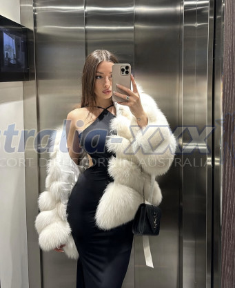 Photo escort girl Alona: the best escort service