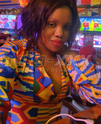 Photo escort girl Linnet: the best escort service
