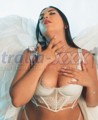 Photo escort girl lamiya: the best escort service