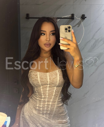 Photo escort girl Anelya: the best escort service