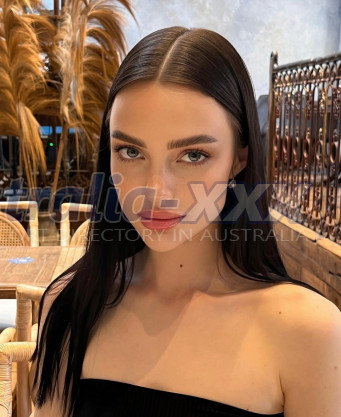 Photo escort girl Skaylar: the best escort service