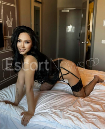 Photo escort girl Taira: the best escort service