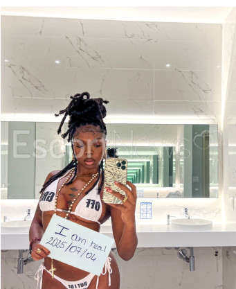 Photo escort girl Blondia: the best escort service