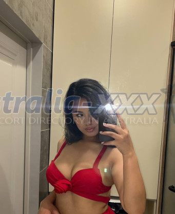 Photo escort girl Kamila: the best escort service